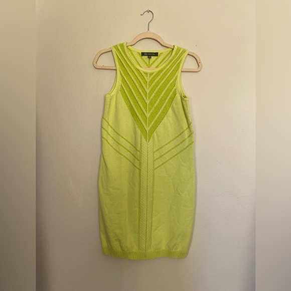 Title Nine green sleeveless knitted mini dress size medium - Picture 1 of 6